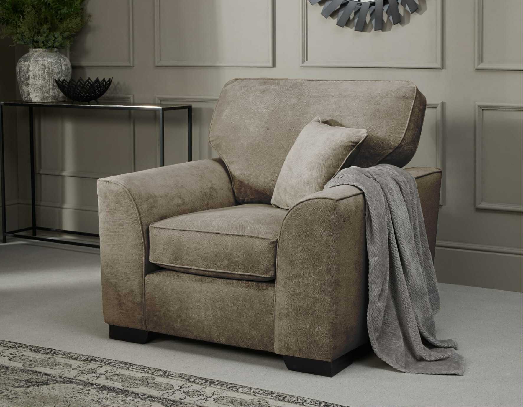 Lawson Armchair - Nutmeg